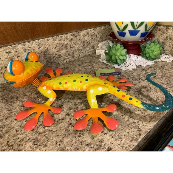 Yard Metal Sculpture Bobble Lizard Yellow WHIMSICAL Garden Statue Outdoor - Picture 3 of 4